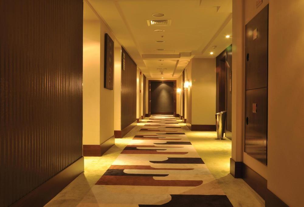 होटल Kingsgate By Millennium Abu Dhabi